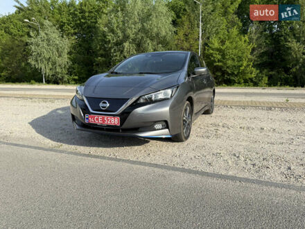 Ниссан Лиф 2020 в Днепре (Днепропетровске) на Automoto.ua Серый Ниссан Лиф, объемом двигателя 0 л и пробегом 73 тыс. км за 16400 $, фото 1 на Automoto.ua