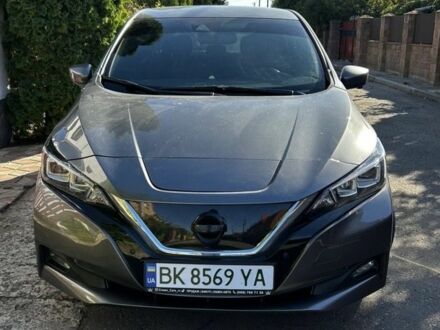 Серый Ниссан Лиф, объемом двигателя 0 л и пробегом 95 тыс. км за 13500 $, фото 1 на Automoto.ua