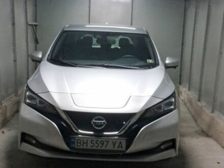 Сірий Ніссан Ліф, об'ємом двигуна 0 л та пробігом 95 тис. км за 13200 $, фото 1 на Automoto.ua