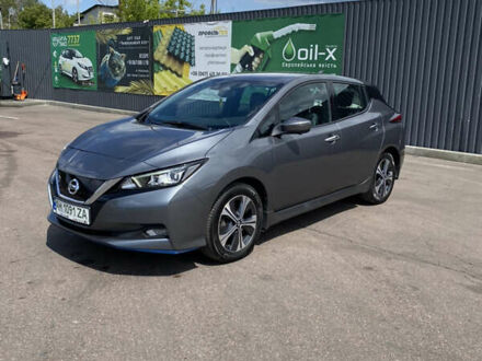 Серый Ниссан Лиф, объемом двигателя 0 л и пробегом 105 тыс. км за 14000 $, фото 1 на Automoto.ua