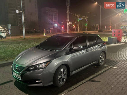 Серый Ниссан Лиф, объемом двигателя 0 л и пробегом 130 тыс. км за 13700 $, фото 1 на Automoto.ua