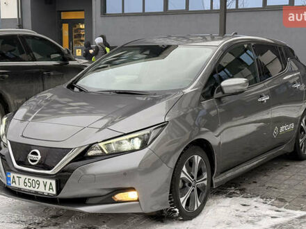 Серый Ниссан Лиф, объемом двигателя 0 л и пробегом 74 тыс. км за 15450 $, фото 1 на Automoto.ua