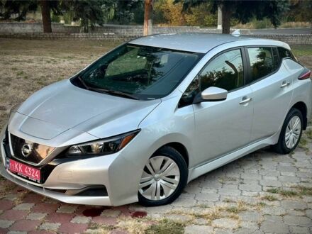 Сірий Ніссан Ліф, об'ємом двигуна 0 л та пробігом 41 тис. км за 13593 $, фото 1 на Automoto.ua
