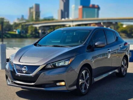 Серый Ниссан Лиф, объемом двигателя 0 л и пробегом 13 тыс. км за 5200 $, фото 1 на Automoto.ua