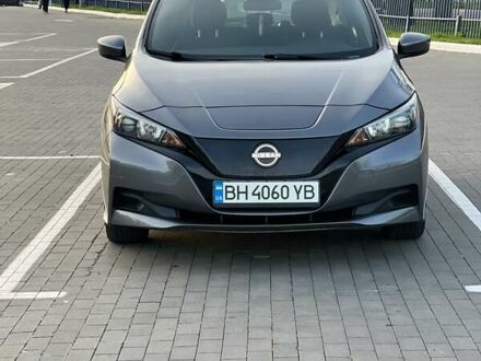 Сірий Ніссан Ліф, об'ємом двигуна 0 л та пробігом 24 тис. км за 17500 $, фото 1 на Automoto.ua
