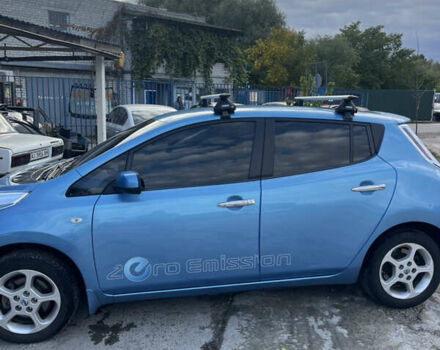 Синий Ниссан Лиф, объемом двигателя 0 л и пробегом 160 тыс. км за 10500 $, фото 3 на Automoto.ua