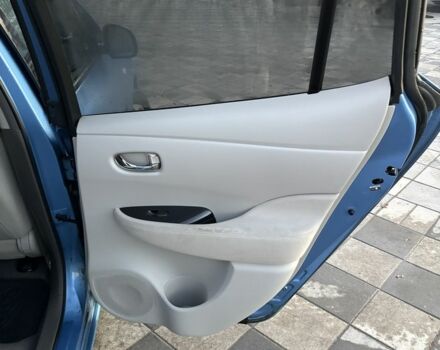 Синий Ниссан Лиф, объемом двигателя 0 л и пробегом 161 тыс. км за 5150 $, фото 15 на Automoto.ua
