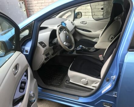 Синий Ниссан Лиф, объемом двигателя 0 л и пробегом 183 тыс. км за 12499 $, фото 5 на Automoto.ua