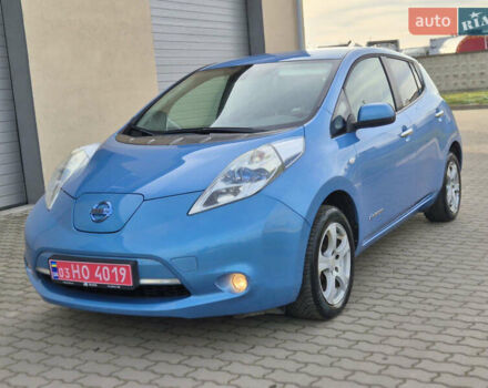 Синий Ниссан Лиф, объемом двигателя 0 л и пробегом 123 тыс. км за 3950 $, фото 3 на Automoto.ua