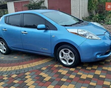 Синий Ниссан Лиф, объемом двигателя 0 л и пробегом 126 тыс. км за 4600 $, фото 21 на Automoto.ua