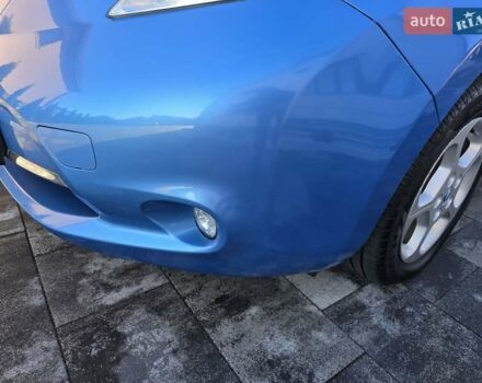 Синий Ниссан Лиф, объемом двигателя 0 л и пробегом 80 тыс. км за 4300 $, фото 34 на Automoto.ua