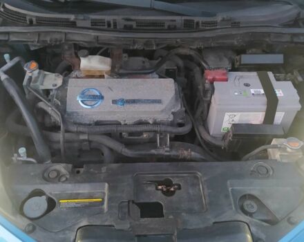 Ниссан Лиф 2011 в Млынове на Automoto.ua Синий Ниссан Лиф, объемом двигателя 1.6 л и пробегом 100 тыс. км за 3900 $, фото 14 на Automoto.ua