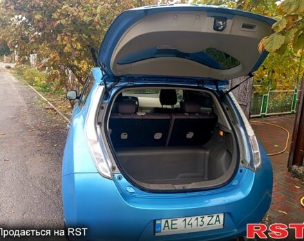 Синій Ніссан Ліф, об'ємом двигуна 0 л та пробігом 111 тис. км за 4600 $, фото 4 на Automoto.ua