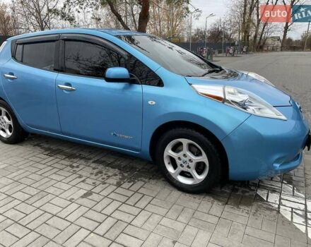 Синій Ніссан Ліф, об'ємом двигуна 0 л та пробігом 200 тис. км за 6600 $, фото 1 на Automoto.ua