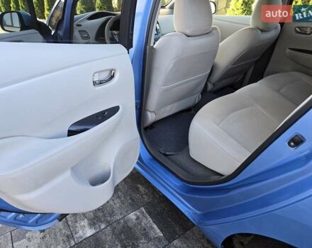 Синий Ниссан Лиф, объемом двигателя 0 л и пробегом 80 тыс. км за 4300 $, фото 22 на Automoto.ua