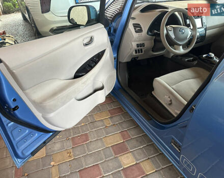 Синий Ниссан Лиф, объемом двигателя 0 л и пробегом 138 тыс. км за 5500 $, фото 10 на Automoto.ua