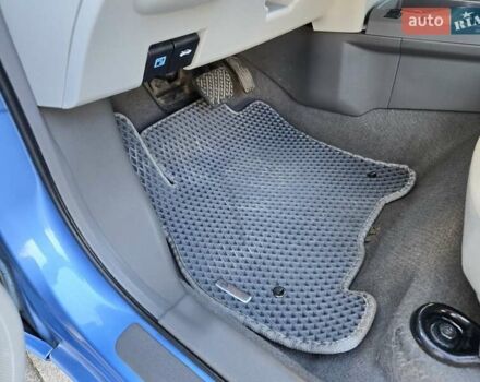 Синий Ниссан Лиф, объемом двигателя 0 л и пробегом 80 тыс. км за 4300 $, фото 21 на Automoto.ua