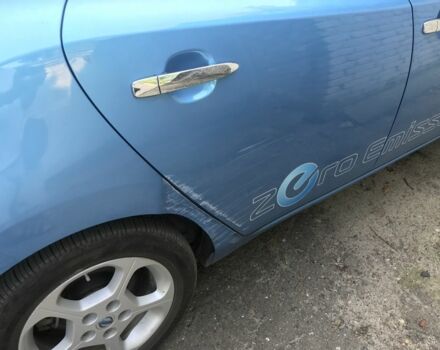 Синий Ниссан Лиф, объемом двигателя 0 л и пробегом 183 тыс. км за 12499 $, фото 6 на Automoto.ua