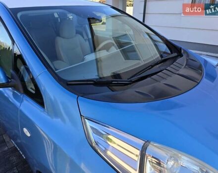 Синий Ниссан Лиф, объемом двигателя 0 л и пробегом 80 тыс. км за 4300 $, фото 55 на Automoto.ua