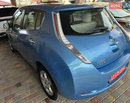 Синий Ниссан Лиф, объемом двигателя 0 л и пробегом 138 тыс. км за 5500 $, фото 7 на Automoto.ua