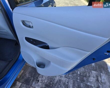 Синий Ниссан Лиф, объемом двигателя 0 л и пробегом 80 тыс. км за 4300 $, фото 30 на Automoto.ua