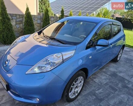 Синий Ниссан Лиф, объемом двигателя 0 л и пробегом 116 тыс. км за 5500 $, фото 61 на Automoto.ua