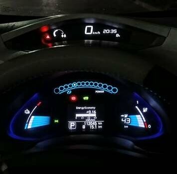 Синій Ніссан Ліф, об'ємом двигуна 0 л та пробігом 114 тис. км за 5400 $, фото 4 на Automoto.ua