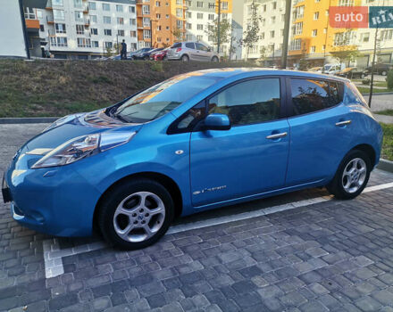 Синій Ніссан Ліф, об'ємом двигуна 0 л та пробігом 120 тис. км за 4500 $, фото 2 на Automoto.ua