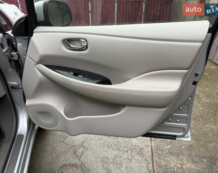 Синій Ніссан Ліф, об'ємом двигуна 0 л та пробігом 92 тис. км за 4990 $, фото 32 на Automoto.ua