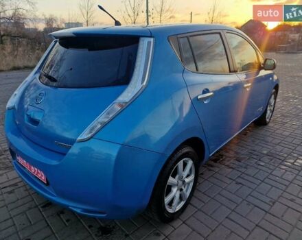 Синий Ниссан Лиф, объемом двигателя 0 л и пробегом 112 тыс. км за 5850 $, фото 7 на Automoto.ua