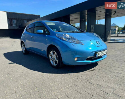 Синий Ниссан Лиф, объемом двигателя 0 л и пробегом 135 тыс. км за 5500 $, фото 2 на Automoto.ua