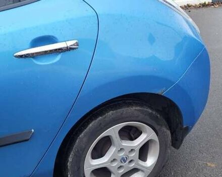 Синий Ниссан Лиф, объемом двигателя 0 л и пробегом 100 тыс. км за 3600 $, фото 12 на Automoto.ua