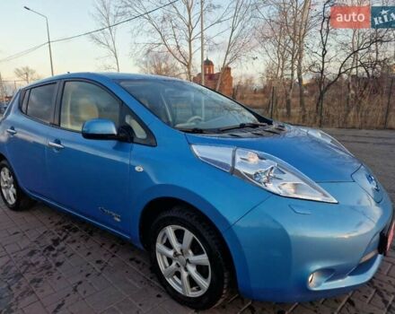 Синий Ниссан Лиф, объемом двигателя 0 л и пробегом 112 тыс. км за 5850 $, фото 1 на Automoto.ua