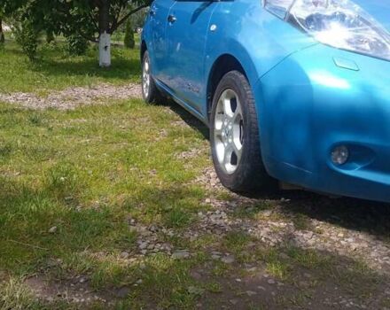 Синий Ниссан Лиф, объемом двигателя 0 л и пробегом 94 тыс. км за 4400 $, фото 3 на Automoto.ua