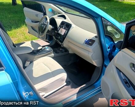 Синий Ниссан Лиф, объемом двигателя 0 л и пробегом 135 тыс. км за 6100 $, фото 5 на Automoto.ua