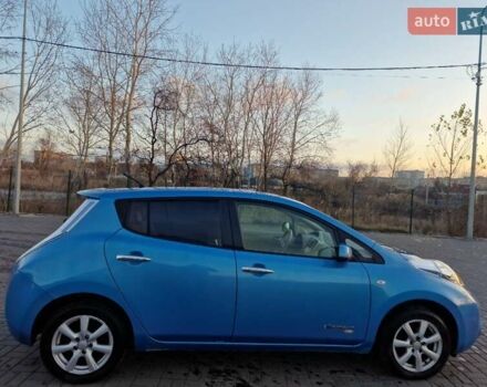 Синий Ниссан Лиф, объемом двигателя 0 л и пробегом 112 тыс. км за 5850 $, фото 8 на Automoto.ua