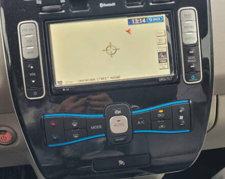 Синий Ниссан Лиф, объемом двигателя 0 л и пробегом 100 тыс. км за 4500 $, фото 12 на Automoto.ua