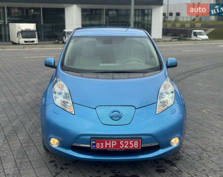 Синий Ниссан Лиф, объемом двигателя 0 л и пробегом 138 тыс. км за 4700 $, фото 15 на Automoto.ua