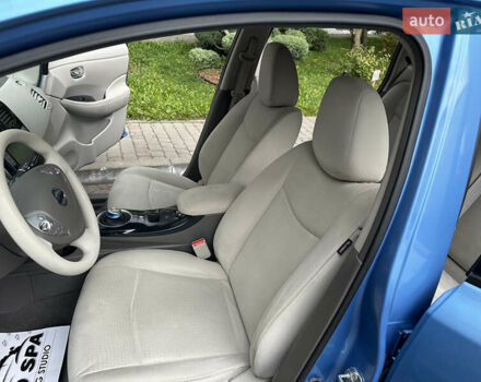 Синій Ніссан Ліф, об'ємом двигуна 0 л та пробігом 63 тис. км за 5500 $, фото 26 на Automoto.ua