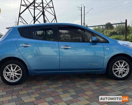 Синій Ніссан Ліф, об'ємом двигуна 25 л та пробігом 135 тис. км за 6400 $, фото 7 на Automoto.ua