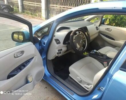 Синий Ниссан Лиф, объемом двигателя 0 л и пробегом 156 тыс. км за 4800 $, фото 5 на Automoto.ua