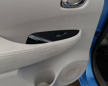 Синий Ниссан Лиф, объемом двигателя 0 л и пробегом 120 тыс. км за 4650 $, фото 14 на Automoto.ua