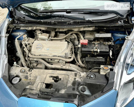 Синий Ниссан Лиф, объемом двигателя 0 л и пробегом 120 тыс. км за 7300 $, фото 51 на Automoto.ua