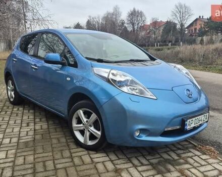 Синий Ниссан Лиф, объемом двигателя 0 л и пробегом 118 тыс. км за 4900 $, фото 7 на Automoto.ua