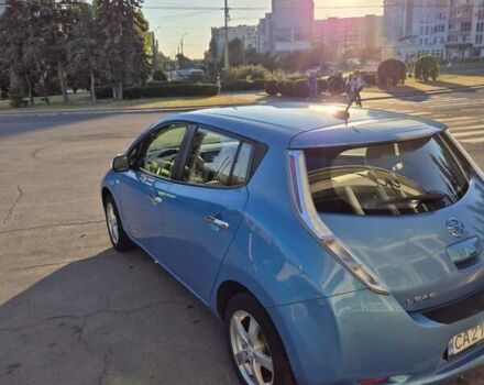 Синій Ніссан Ліф, об'ємом двигуна 0 л та пробігом 125 тис. км за 4800 $, фото 2 на Automoto.ua