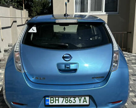 Синий Ниссан Лиф, объемом двигателя 0 л и пробегом 130 тыс. км за 5200 $, фото 4 на Automoto.ua
