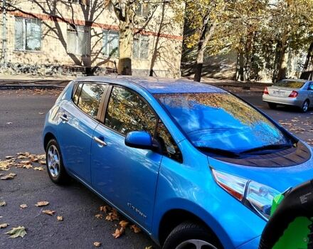 Синий Ниссан Лиф, объемом двигателя 0 л и пробегом 110 тыс. км за 5500 $, фото 6 на Automoto.ua