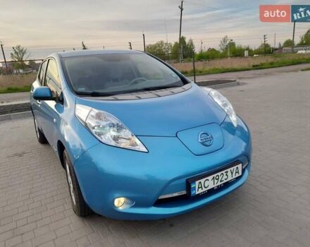 Синий Ниссан Лиф, объемом двигателя 0 л и пробегом 98 тыс. км за 5100 $, фото 18 на Automoto.ua