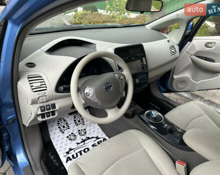 Синій Ніссан Ліф, об'ємом двигуна 0 л та пробігом 63 тис. км за 5500 $, фото 25 на Automoto.ua