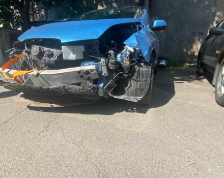 Синий Ниссан Лиф, объемом двигателя 0 л и пробегом 143 тыс. км за 3300 $, фото 2 на Automoto.ua